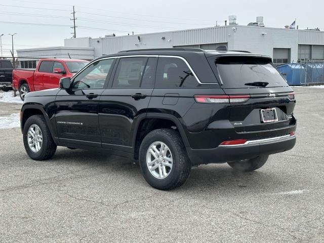 new 2025 Jeep Grand Cherokee car, priced at $42,406