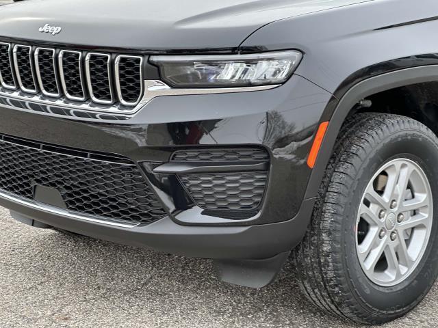 new 2025 Jeep Grand Cherokee car, priced at $42,406