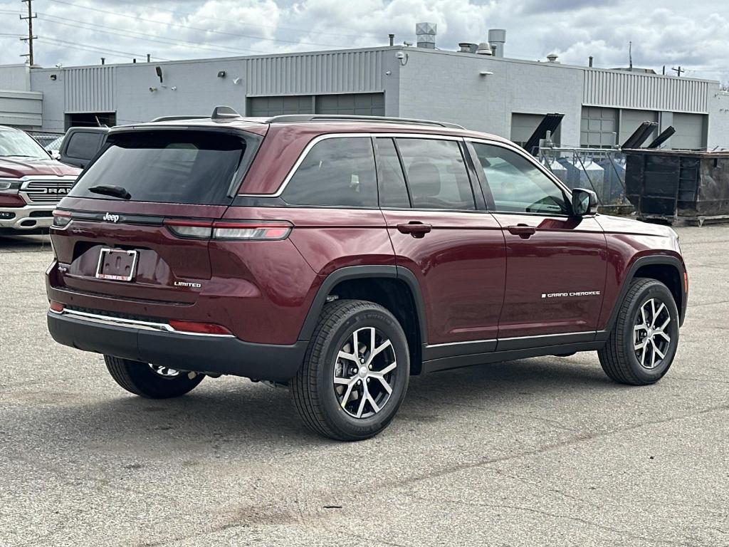 new 2025 Jeep Grand Cherokee car, priced at $49,130