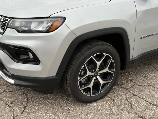 new 2025 Jeep Compass car, priced at $34,110