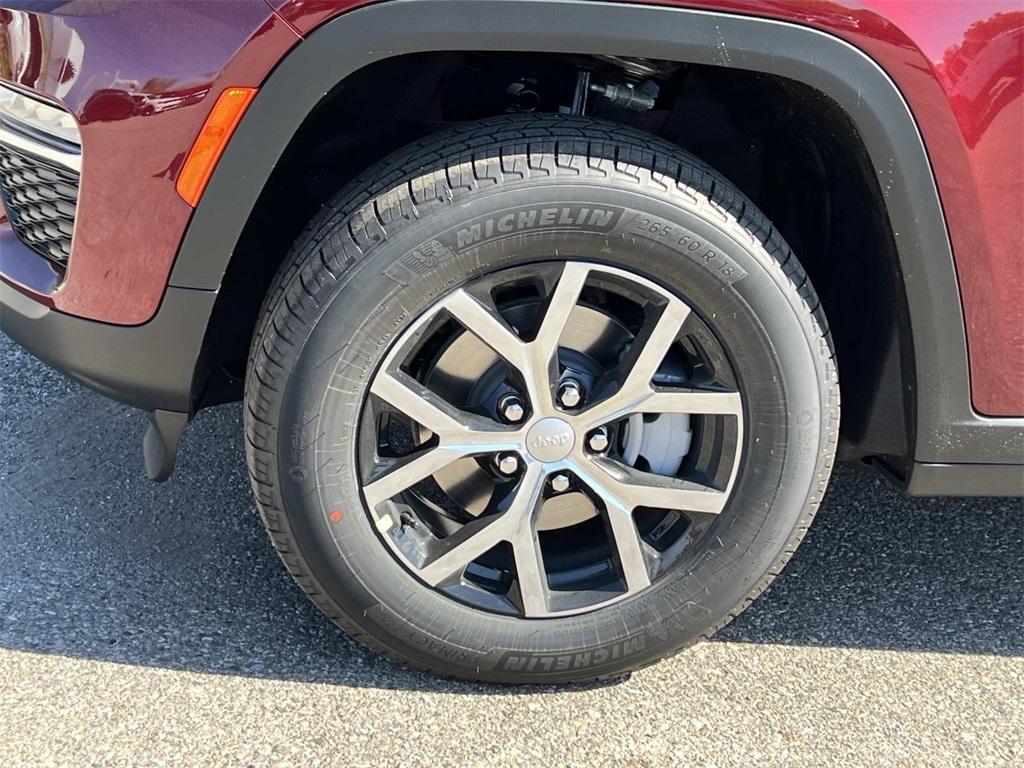 new 2025 Jeep Grand Cherokee car, priced at $50,728