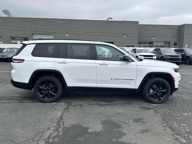 used 2023 Jeep Grand Cherokee L car, priced at $36,995