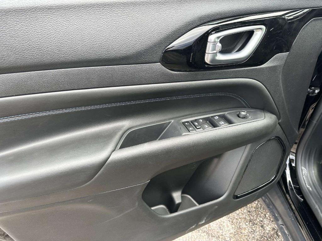 new 2026 Jeep Compass car, priced at $36,965