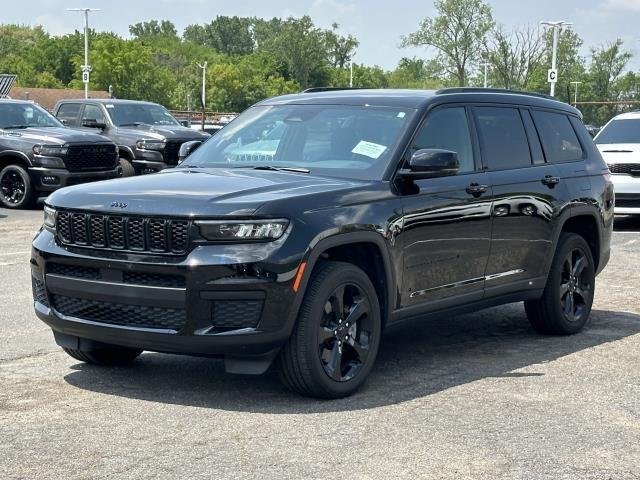 used 2023 Jeep Grand Cherokee L car, priced at $37,995