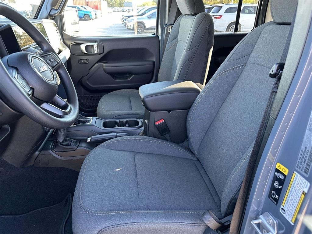 new 2026 Jeep Wrangler car, priced at $43,780