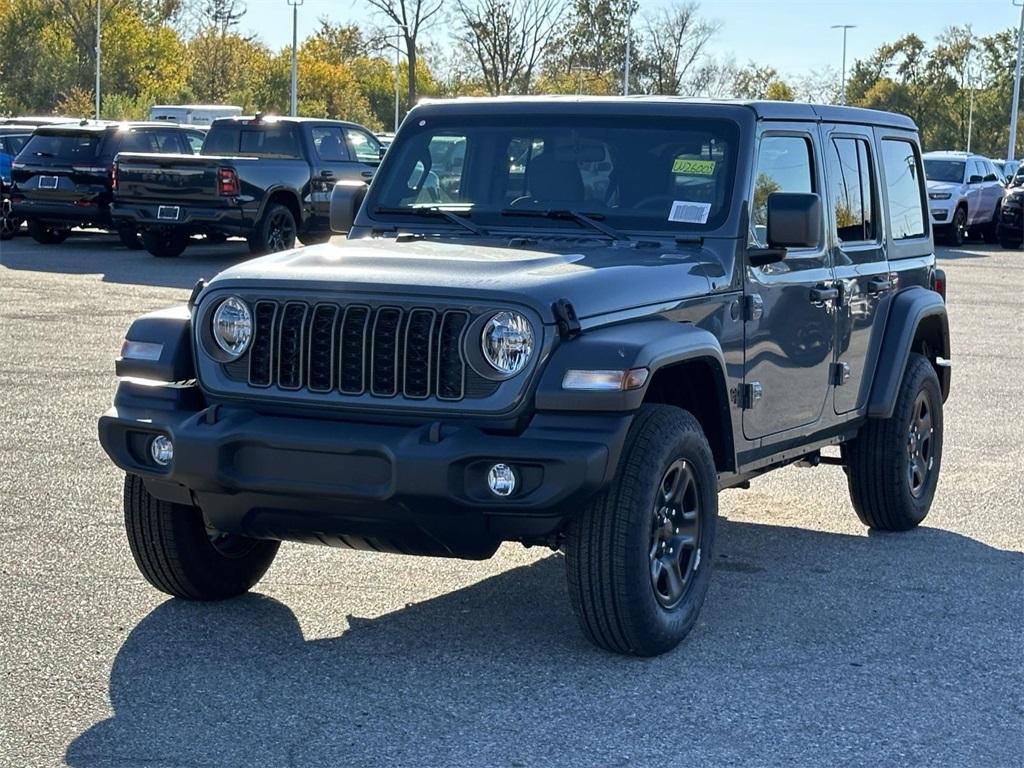 new 2026 Jeep Wrangler car, priced at $43,780