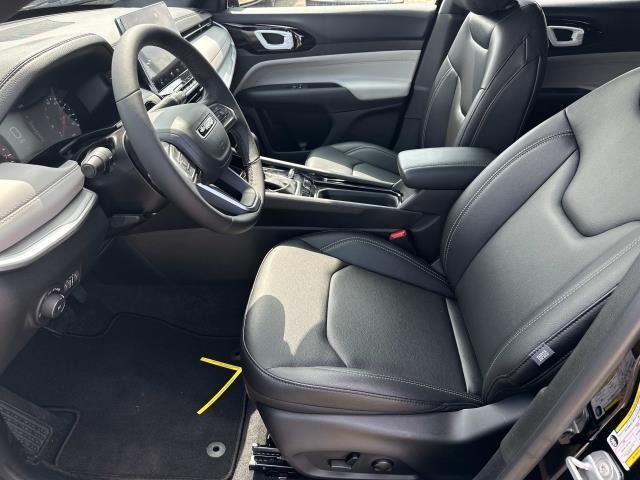 new 2025 Jeep Compass car, priced at $37,892
