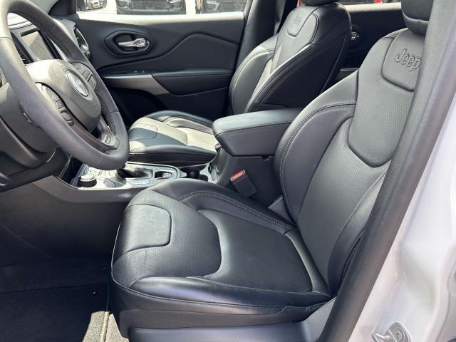 used 2022 Jeep Cherokee car, priced at $26,995