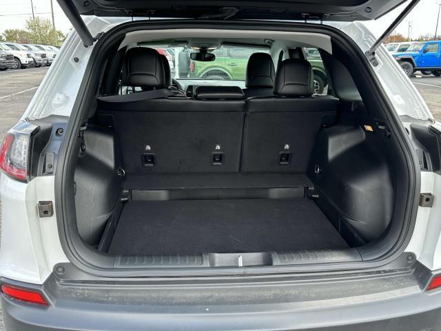 used 2022 Jeep Cherokee car, priced at $26,995