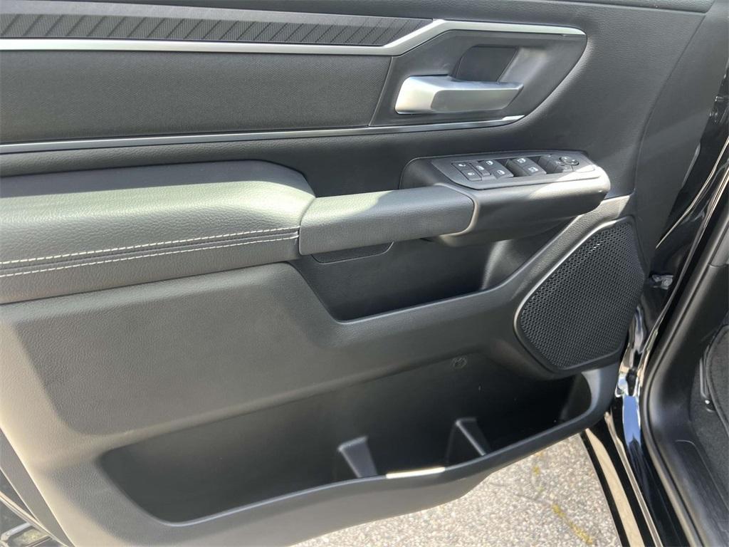 new 2025 Ram 1500 car, priced at $55,283