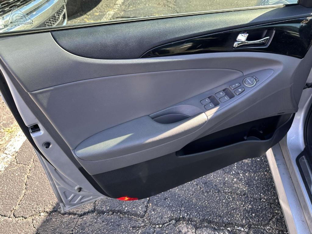 used 2014 Hyundai Sonata car, priced at $9,995