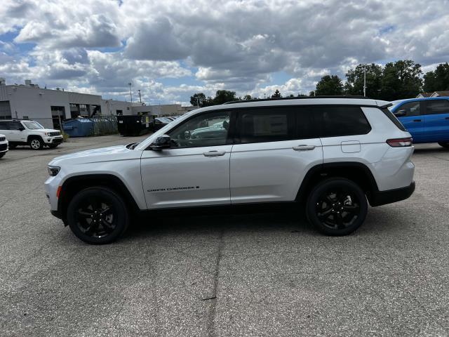 new 2024 Jeep Grand Cherokee L car, priced at $47,854