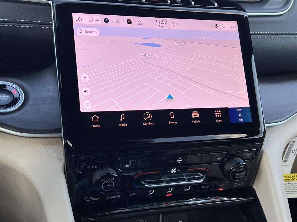 new 2025 Jeep Grand Cherokee car, priced at $46,331