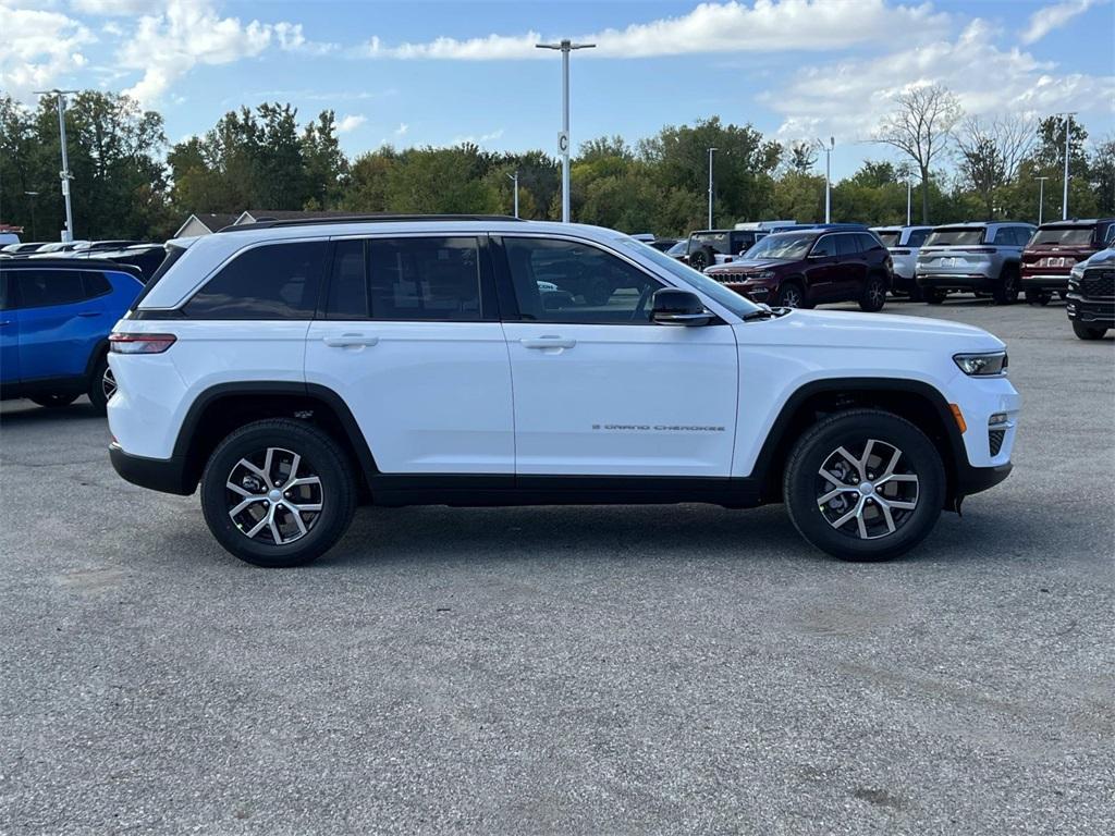 new 2025 Jeep Grand Cherokee car, priced at $46,331