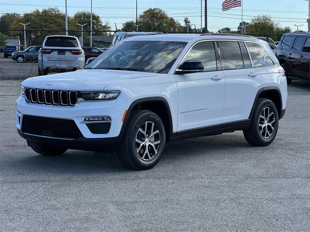 new 2025 Jeep Grand Cherokee car, priced at $46,331
