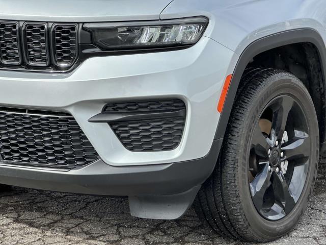 used 2023 Jeep Grand Cherokee car, priced at $35,955