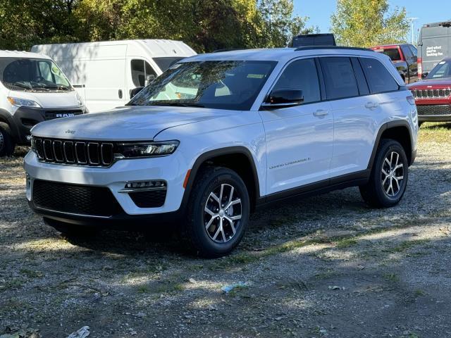 new 2025 Jeep Grand Cherokee car, priced at $46,007