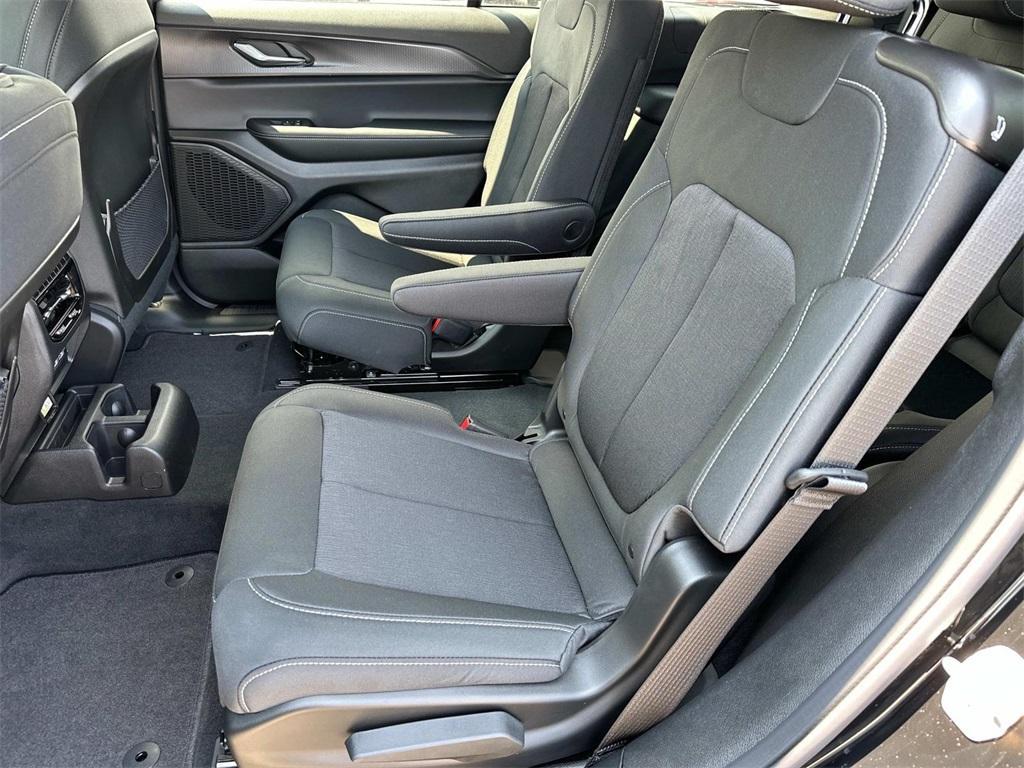 new 2025 Jeep Grand Cherokee L car, priced at $44,565