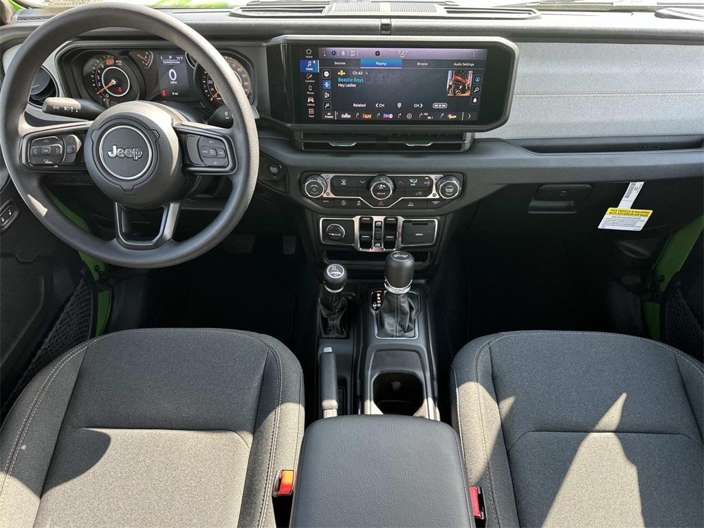 new 2025 Jeep Wrangler car, priced at $41,582