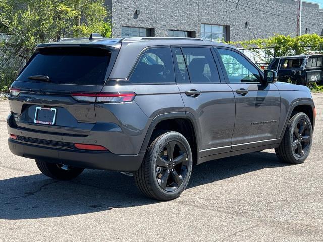 new 2024 Jeep Grand Cherokee car, priced at $45,894