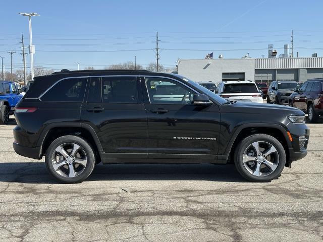 new 2025 Jeep Grand Cherokee car, priced at $52,766