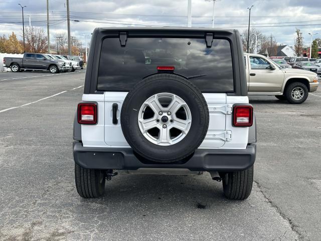 used 2021 Jeep Wrangler Unlimited car, priced at $31,995