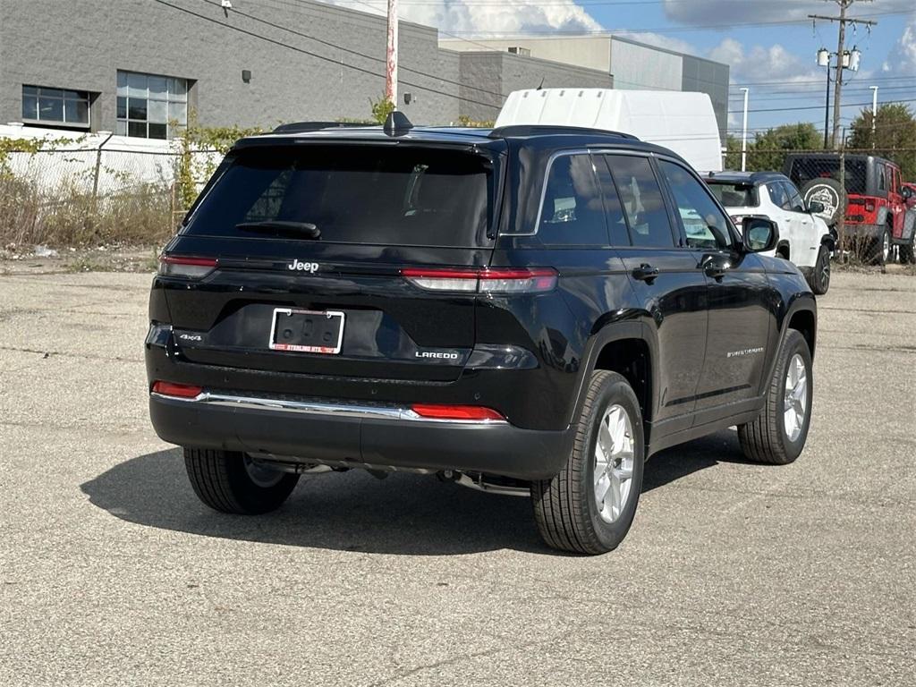 new 2025 Jeep Grand Cherokee car, priced at $43,406