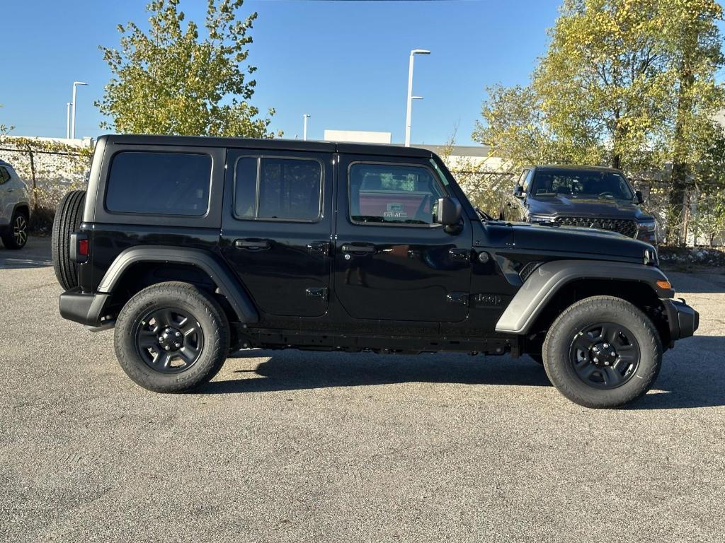 new 2026 Jeep Wrangler car, priced at $44,376