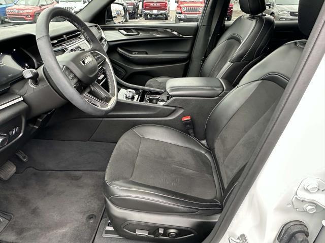 used 2023 Jeep Grand Cherokee L car, priced at $36,995