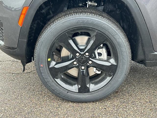 new 2025 Jeep Grand Cherokee L car, priced at $49,023