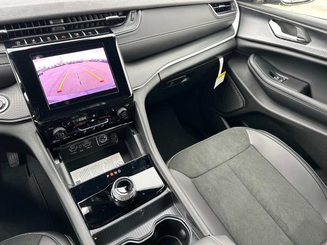 new 2025 Jeep Grand Cherokee L car, priced at $49,023