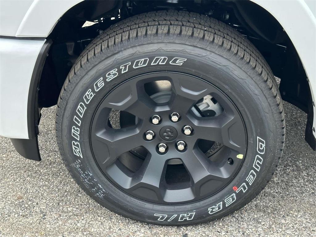 new 2025 Ram 1500 car, priced at $55,953