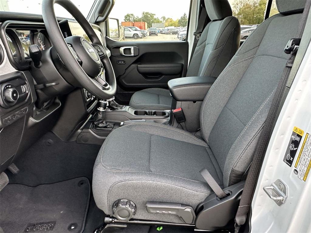 new 2026 Jeep Wrangler car, priced at $43,840