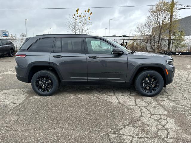 new 2025 Jeep Grand Cherokee car, priced at $45,384