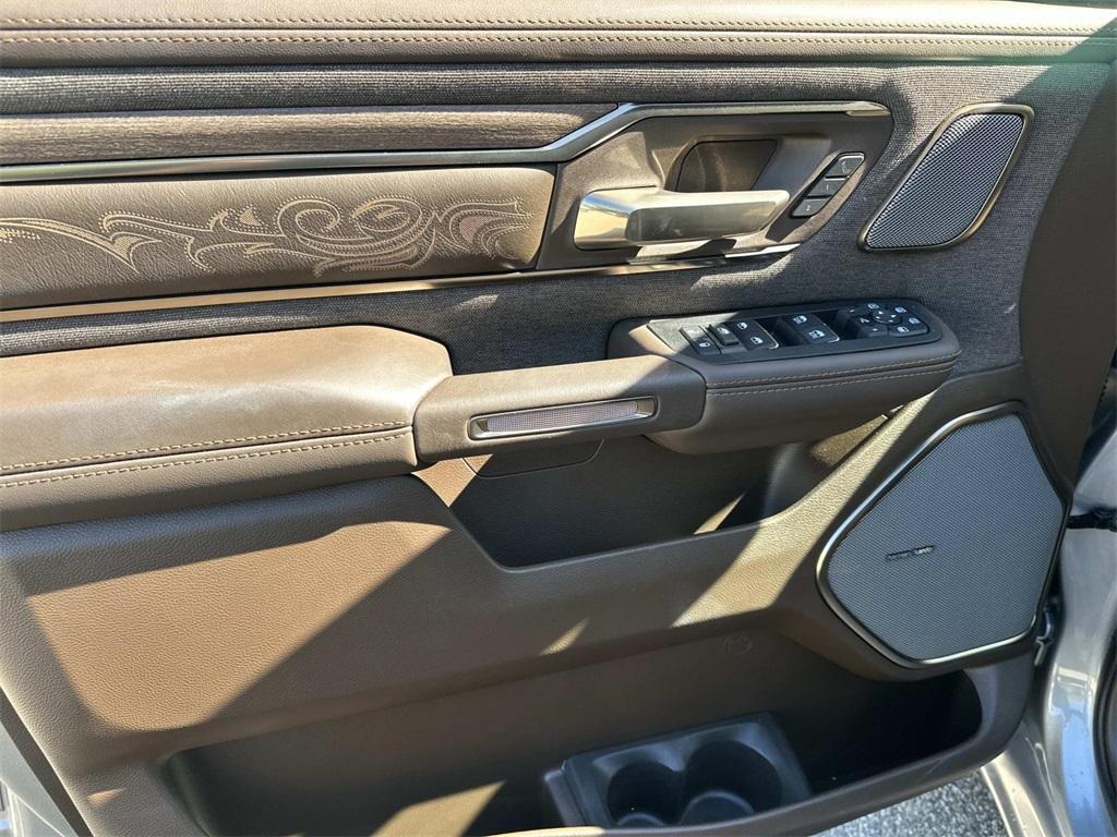 new 2025 Ram 1500 car, priced at $75,977