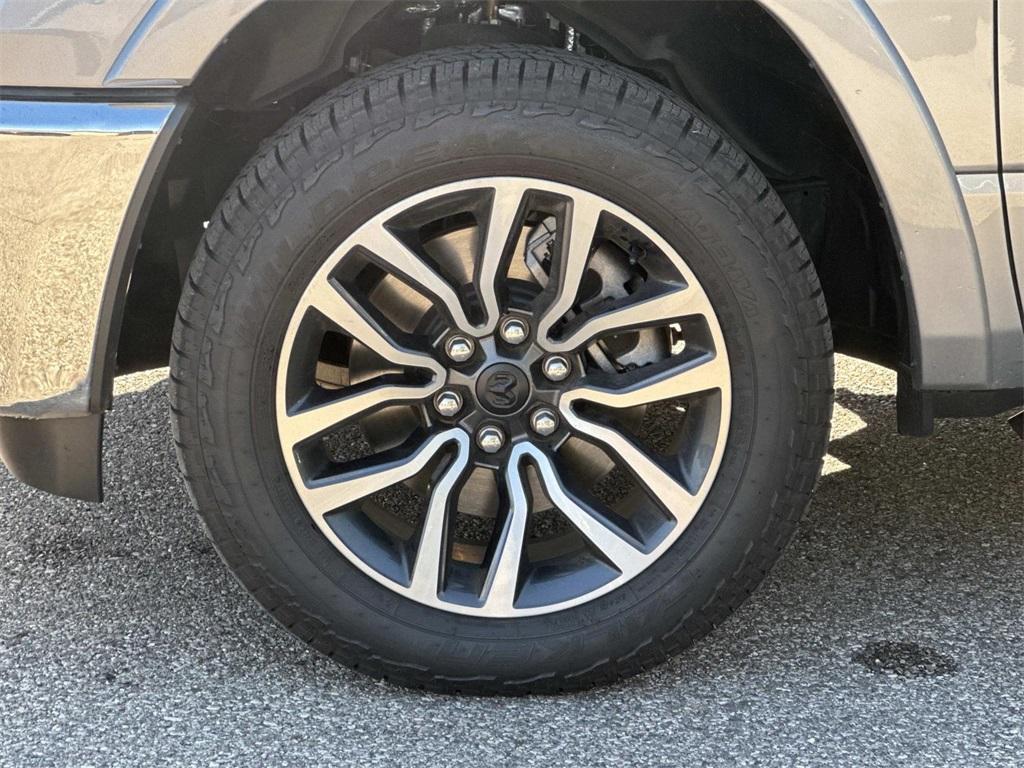 new 2025 Ram 1500 car, priced at $75,977