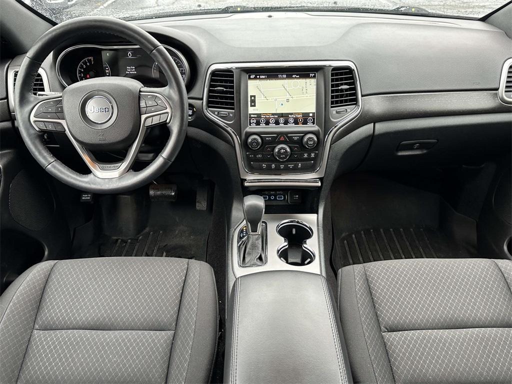 used 2018 Jeep Grand Cherokee car, priced at $17,995