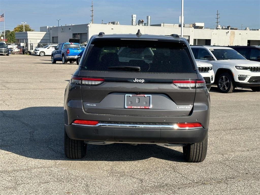 new 2025 Jeep Grand Cherokee car, priced at $46,867