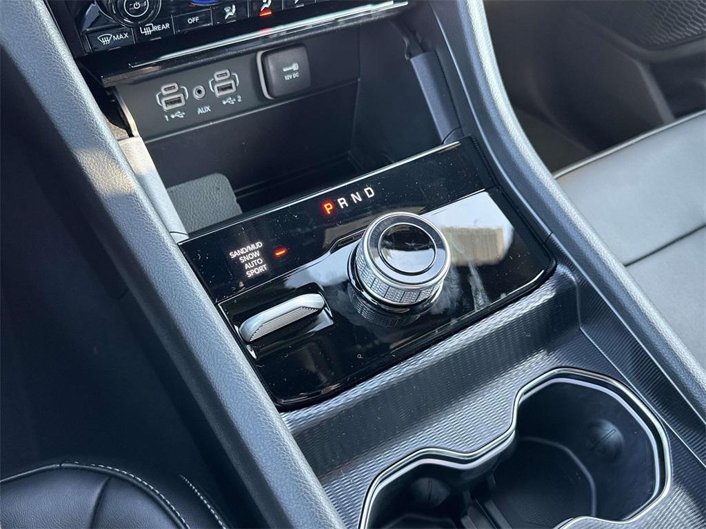 new 2025 Jeep Grand Cherokee car, priced at $46,867