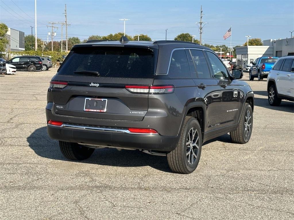 new 2025 Jeep Grand Cherokee car, priced at $46,867