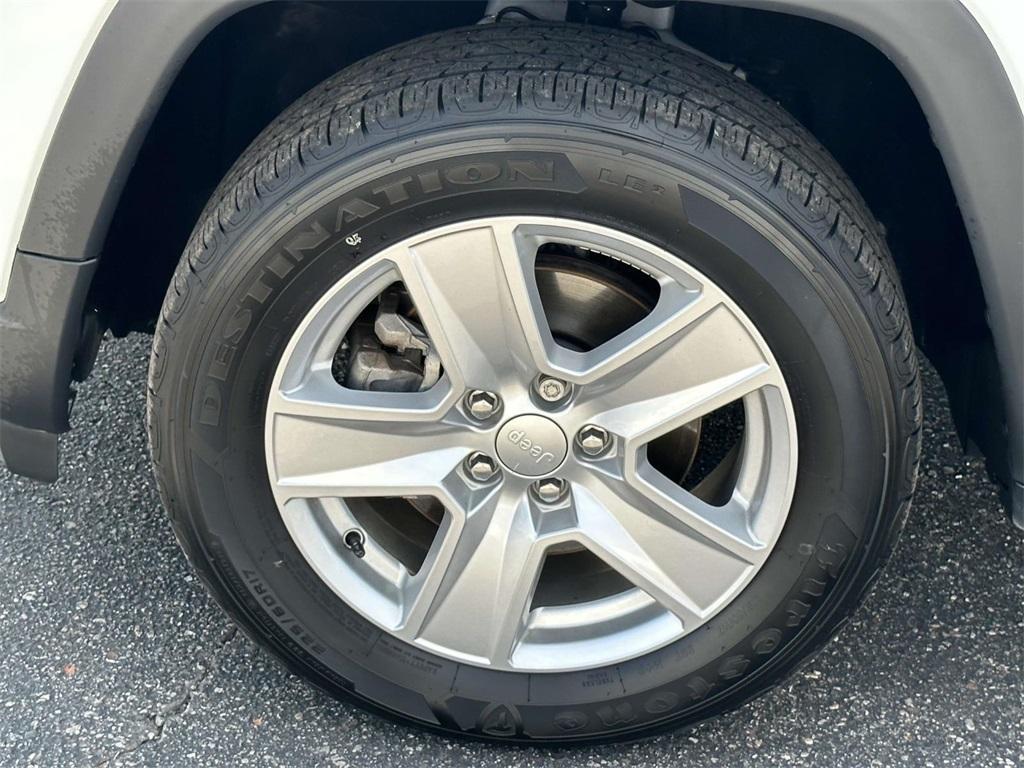 used 2022 Jeep Compass car, priced at $21,995