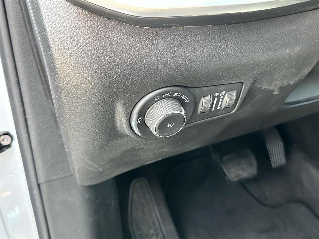 used 2022 Jeep Compass car, priced at $21,995