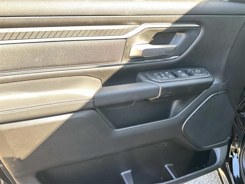 new 2025 Ram 1500 car, priced at $53,698