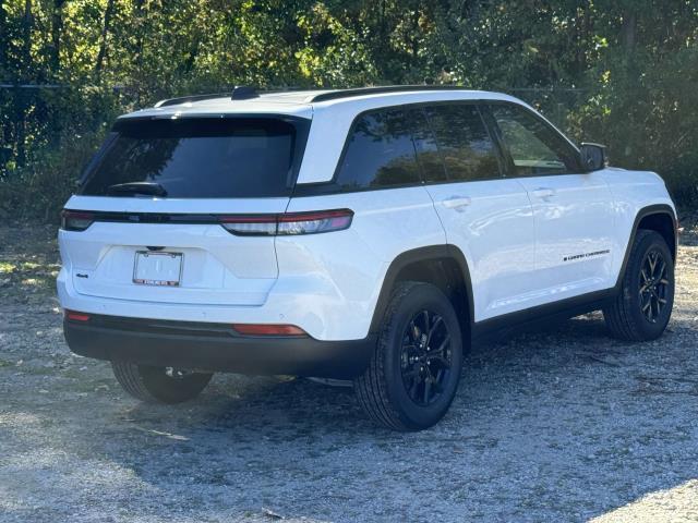 new 2025 Jeep Grand Cherokee car, priced at $44,848