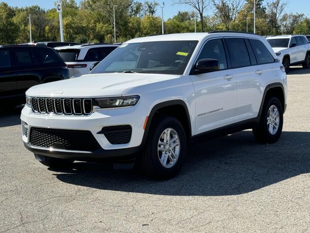 new 2025 Jeep Grand Cherokee car, priced at $41,870