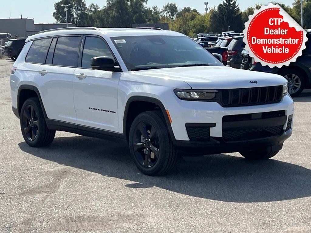 new 2025 Jeep Grand Cherokee L car, priced at $48,612
