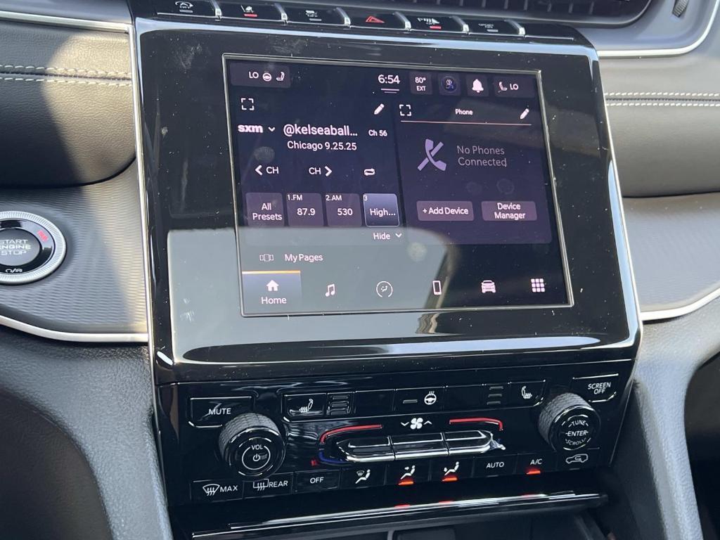 new 2025 Jeep Grand Cherokee L car, priced at $48,612