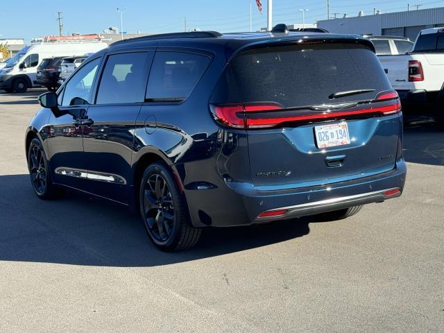 new 2025 Chrysler Pacifica car, priced at $50,564