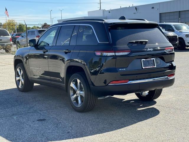 new 2025 Jeep Grand Cherokee car, priced at $51,169