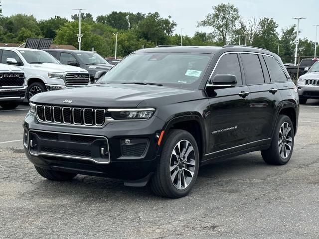 used 2022 Jeep Grand Cherokee car, priced at $32,995
